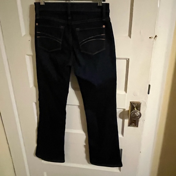 Mid-Rise Bootcut Yoga Jeans - Picture 3 of 3